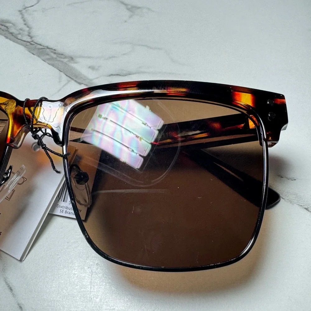 Classic Eyewear Tortoise Shell Square Reading Glasses UV400 WCL119 Tinted Brown